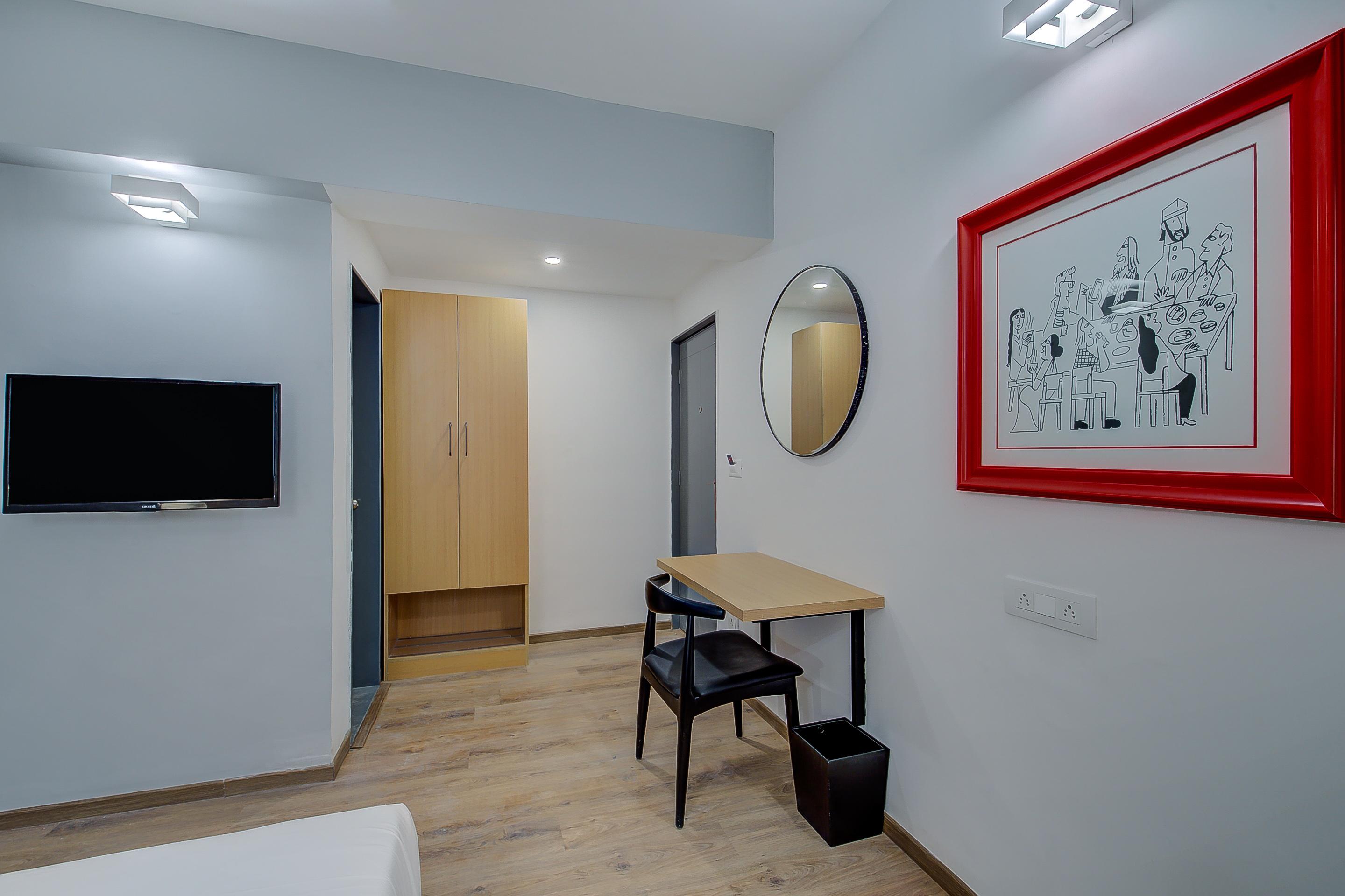 Oyo Townhouse 048 Hadapsar Hotel Phursungi Exterior photo