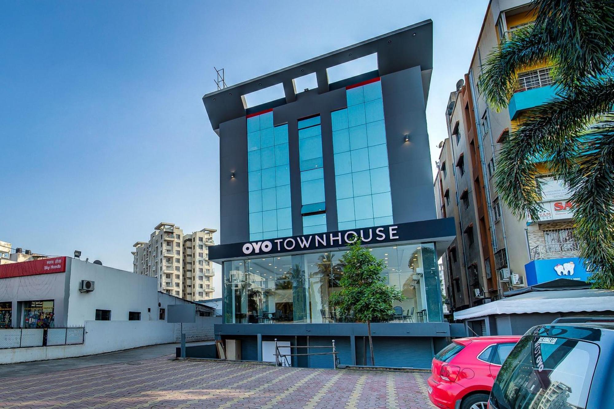Oyo Townhouse 048 Hadapsar Hotel Phursungi Exterior photo